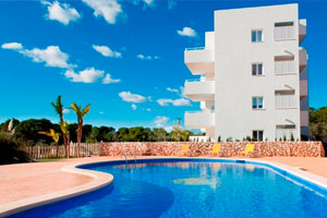 Apartments Cala Dor, Mallorca: 2 bed with terraces